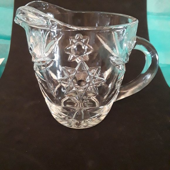 VINTAGE ANCHOR HOCKING STAR OF DAVID 4" GLASS CREAMER - Picture 1 of 7